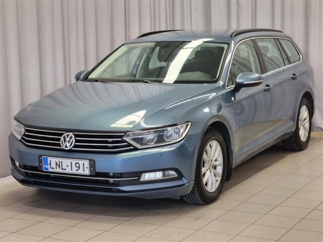 VOLKSWAGEN Passat 2016 Variant Comfortline 1,6 TDI 88 kW (120 hv) DSG * Vetokoukku, Moottorinlämmitin, Pysäköintitutka *