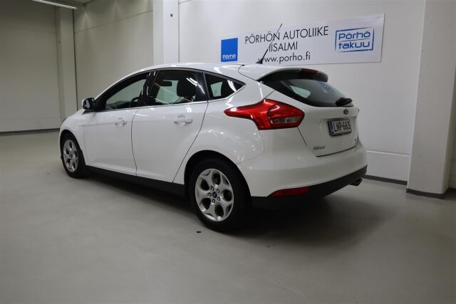 FORD Focus 2016 1,5 EcoBoost 150 hv Start/Stop M6 Titanium 5-ovinen