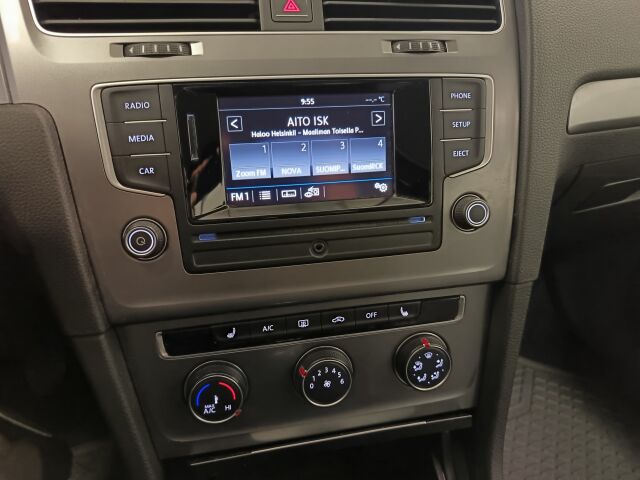 VOLKSWAGEN Golf 2017 Variant Luxline 1,2 TSI 63 kW (85 hv)*HYVÄKUNTOINEN PERUSBENSAFARKKU*