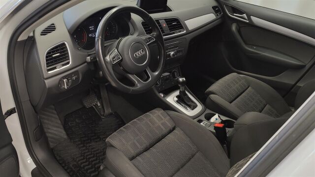 AUDI Q3 2017 Pro Business Sport 2,0 TDI clean diesel 110 kW S tronic