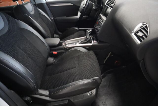 CITROEN C4 2017 PureTech 130 Exclusive Limited Automaatti