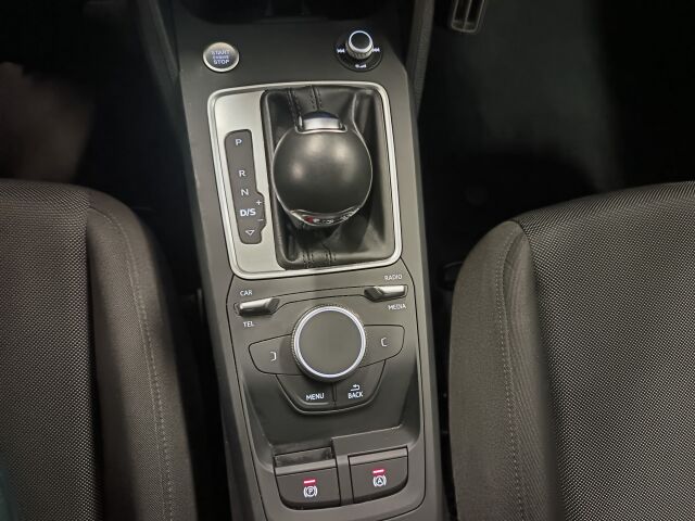 AUDI Q2 2017 Business 1,4 TFSI COD 110 kW S tronic**OIKHEINKI SIISTI JA HYVIN PIDETTY**