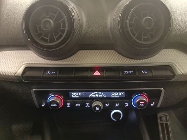 AUDI Q2 2017 Business 1,4 TFSI COD 110 kW S tronic**OIKHEINKI SIISTI JA HYVIN PIDETTY**