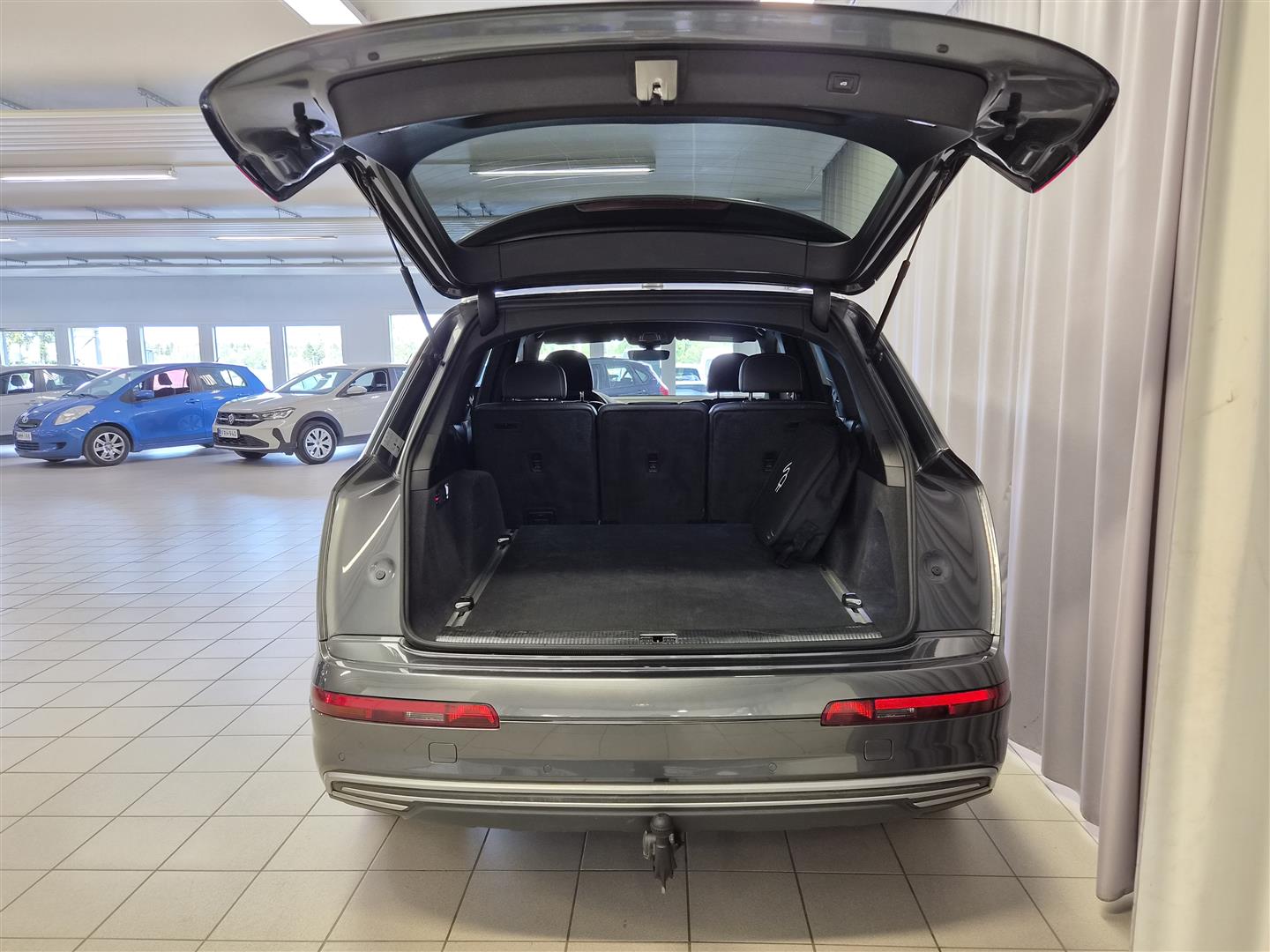 Audi Q7 2018, kuva 6/27