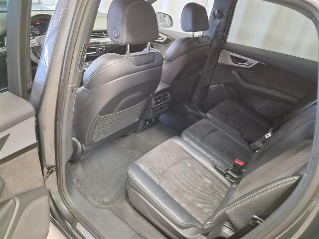 AUDI Q7 2018 S line Business Edition 3,0 V6 TDI e-tron quattro tiptronic