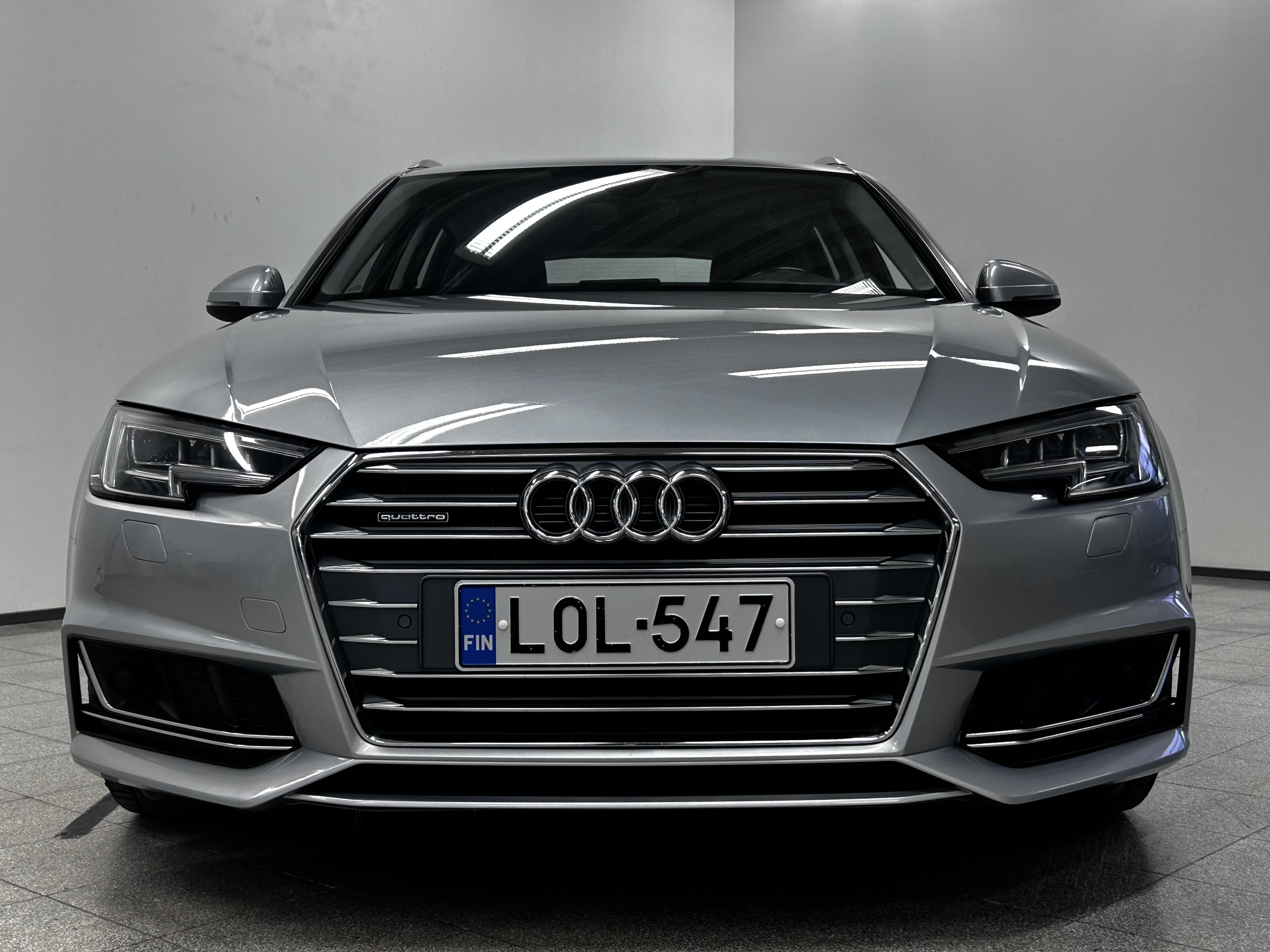 Audi A4 2018, kuva 3/14