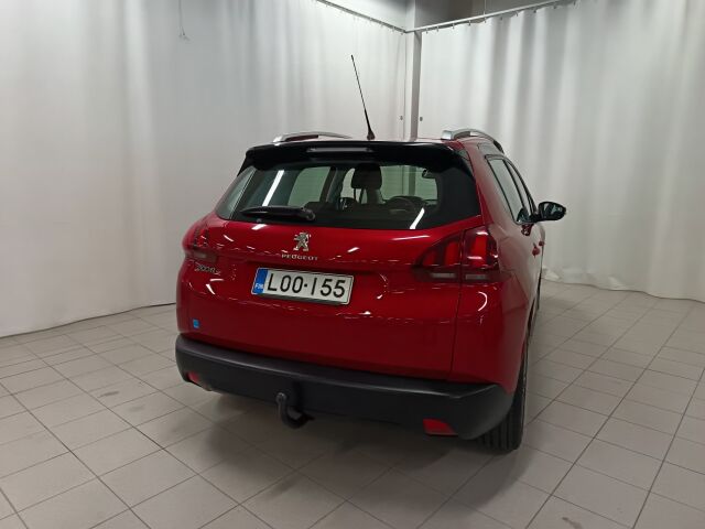 PEUGEOT 2008 2018 Motion PureTech 110 Aut. ** VÄHÄN MAKIAMPI PIKKULEIJONA JA VIELÄ AUTOMAATTIKI AIAI SENTÄÄN!!