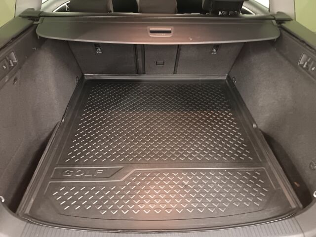 VOLKSWAGEN Golf 2019 Variant Comfortline 1,5 TSI EVO 96 kW (130 hv) BLUEMOTION DSG-automaatti