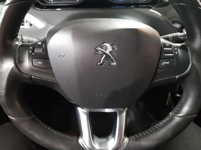 PEUGEOT 2008 2019 Motion PureTech 82