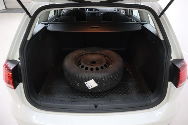 VOLKSWAGEN Golf 2018 Variant Trendline 1,0 TSI 85 kW (115 hv)