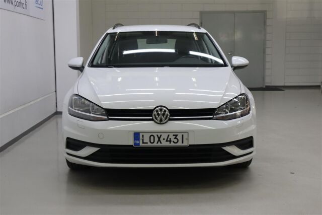 VOLKSWAGEN Golf 2018 Variant Trendline 1,0 TSI 85 kW (115 hv)