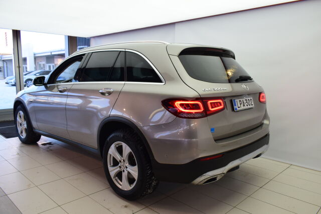 MERCEDES-BENZ GLC 2020 300 de 4MATIC A Business EQ Power * Plug-In-Hybridi, 4-veto* Suomi-Auto*