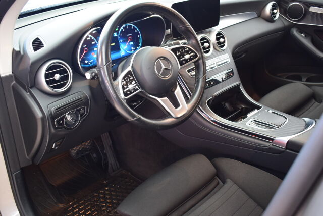 MERCEDES-BENZ GLC 2020 300 de 4MATIC A Business EQ Power * Plug-In-Hybridi, 4-veto* Suomi-Auto*