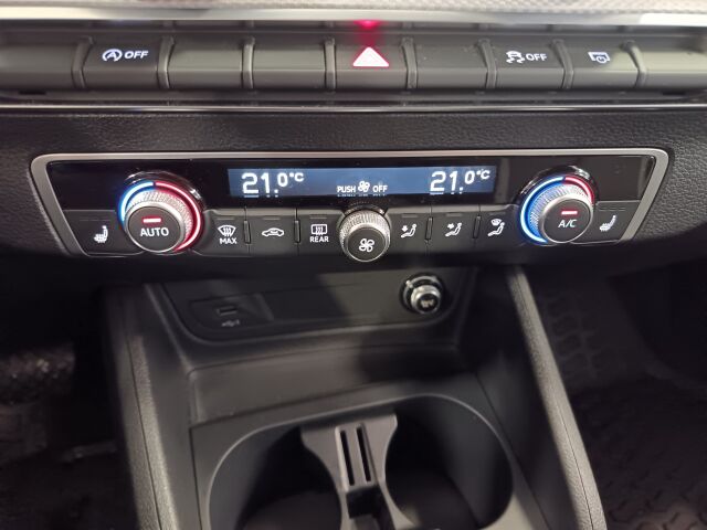 AUDI Q2 2021 Business Advanced 35 TFSI 110 kW S tronic