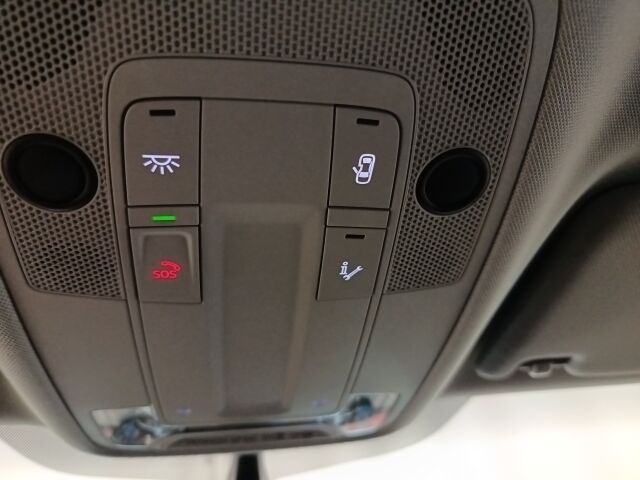 AUDI Q2 2021 Business Advanced 35 TFSI 110 kW S tronic