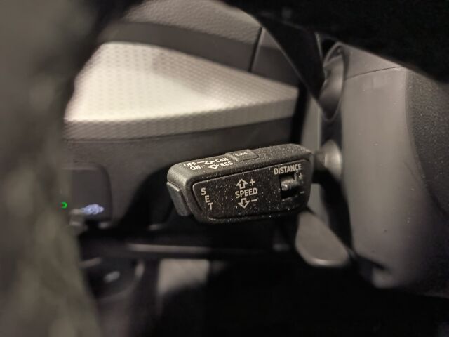 AUDI Q2 2021 Business Advanced 35 TFSI 110 kW S tronic