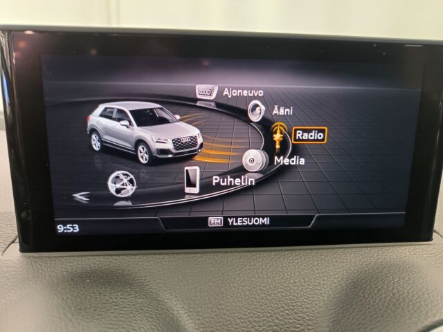 AUDI Q2 2021 Business Advanced 35 TFSI 110 kW S tronic