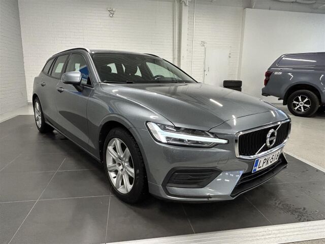 VOLVO V60 2019 D4 Momentum aut / Adapt.vakkari / Webasto / Peruutuskamera / Navi /