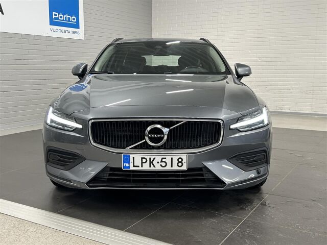 VOLVO V60 2019 D4 Momentum aut / Adapt.vakkari / Webasto / Peruutuskamera / Navi /