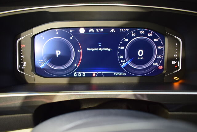 VOLKSWAGEN Tiguan 2021 Style 2,0 TDI SCR 110 kW 4MOTION DSG-automaatti* Navi, Ledit,Webasto*