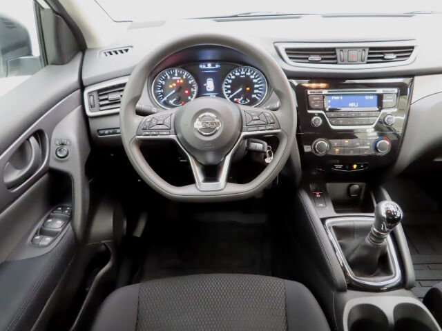 Nissan Qashqai 2021 DIG-T 140 Visia 2WD 6M/T