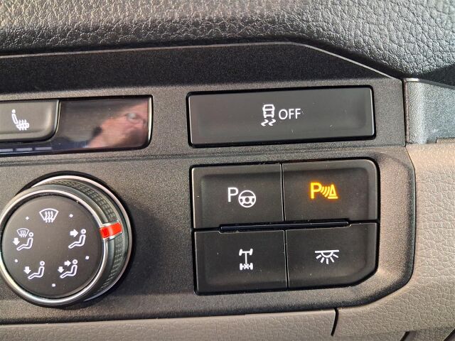 VOLKSWAGEN Crafter 2021 35 umpipakettiauto 2,0 TDI 130 kW 4Motion 8at, 4490 *Sis. ALV*