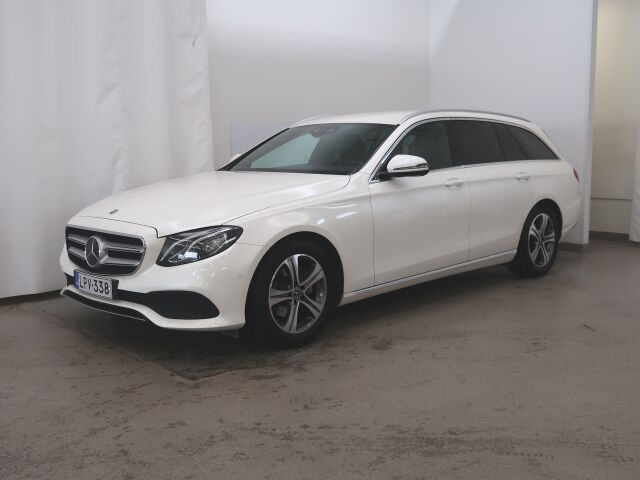 Mercedes-Benz E 2017 220 d T A Premium Business