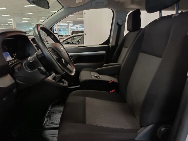 Toyota Proace Verso 2021 Active L2 1,5 D 120**1.om,merkkihuollettu ja alvillinen**