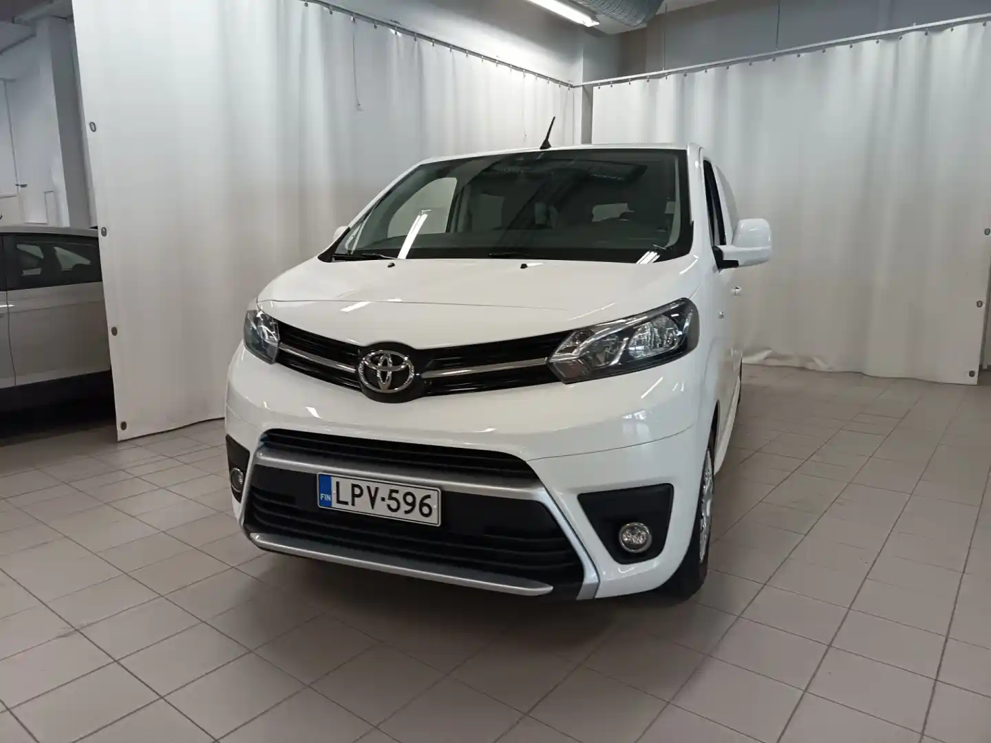 Toyota Proace Verso Active L2 1,5 D 120 2021, photo 2/27
