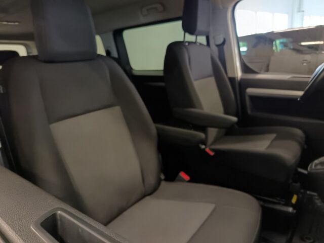 Toyota Proace Verso 2021 Active L2 1,5 D 120**1.om,merkkihuollettu ja alvillinen**