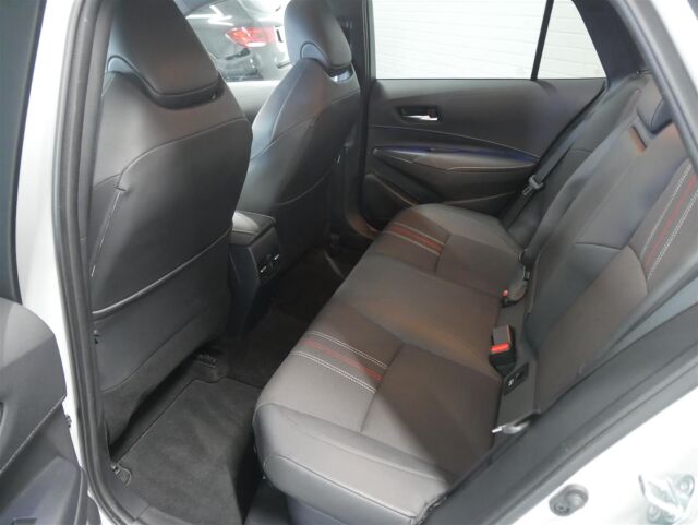 TOYOTA Corolla 2021 Touring 1,8 Hybrid GR Sport Business
