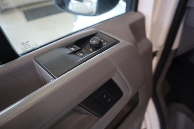 VOLKSWAGEN Crafter 2021 35 umpipakettiauto 2,0 TDI 103 kW 8at, 4490, superkorkea katto, Alv-vähennyskelpoinen.