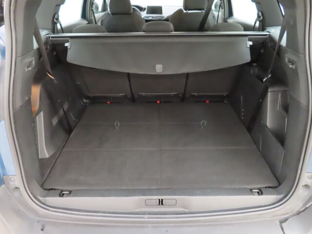 Peugeot 5008 2022 Active Pack PureTech 130 EAT8-automaatti 7-Paikkainen