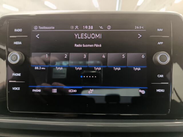 Volkswagen T-Roc 2022 Style Business 1,5 TSI EVO 110 kW DSG-automaatti