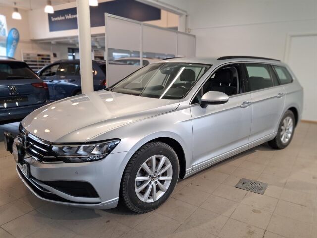 VOLKSWAGEN Passat 2023 Variant Comfort Business 1,5 TSI EVO 110 kW DSG-automaatti