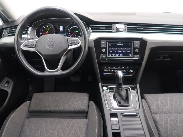 Volkswagen Passat 2023 Variant Comfort Business 1,5 TSI EVO 110 kW DSG-automaatti