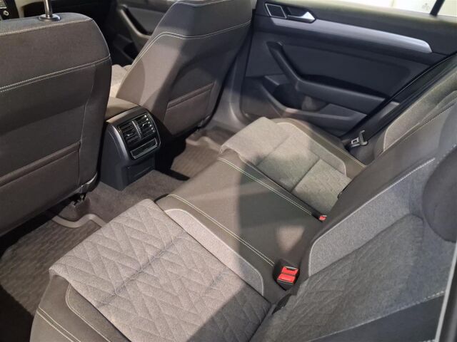 VOLKSWAGEN Passat 2023 Variant Comfort Business 1,5 TSI EVO 110 kW DSG-automaatti