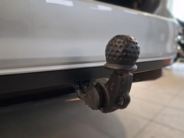 VOLKSWAGEN Passat 2023 Variant Comfort Business 1,5 TSI EVO 110 kW DSG-automaatti