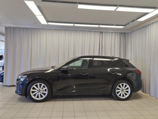 Audi Q8 e-tron 2023 Sportback 55 quattro Progress S line * 1 omistaja / Vetokoukku / ACC / P-kamera / Navi / Bang & Oluf