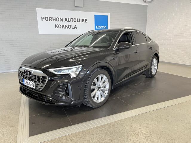 AUDI Q8 e-tron 2023 Sportback 55 quattro Progress S line **Hyvin varusteltu Suomiauto**