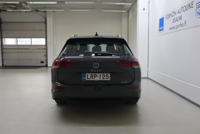 VOLKSWAGEN Golf 2022 Variant Comfort Business 1,0 eTSI (MHEV) 81 kW DSG-automaatti