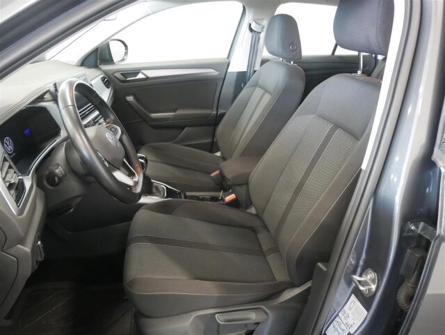 VOLKSWAGEN T-Roc 2023 Comfort 1,0 TSI 81 kW