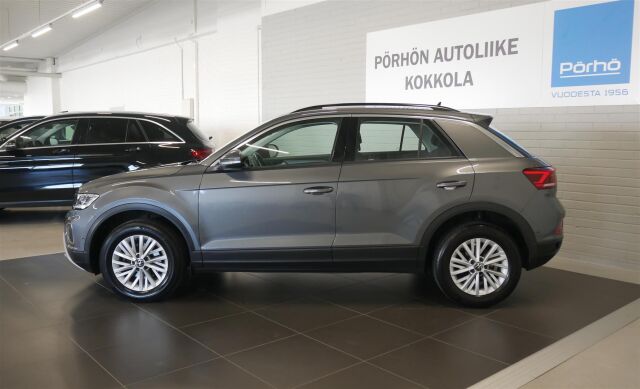 VOLKSWAGEN T-Roc 2023 Comfort 1,0 TSI 81 kW