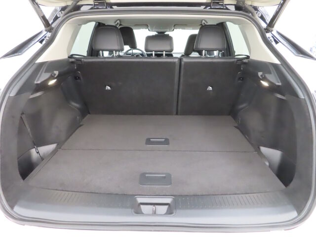 Nissan Ariya 2022 87kWh Advance 2WD 22kw charger