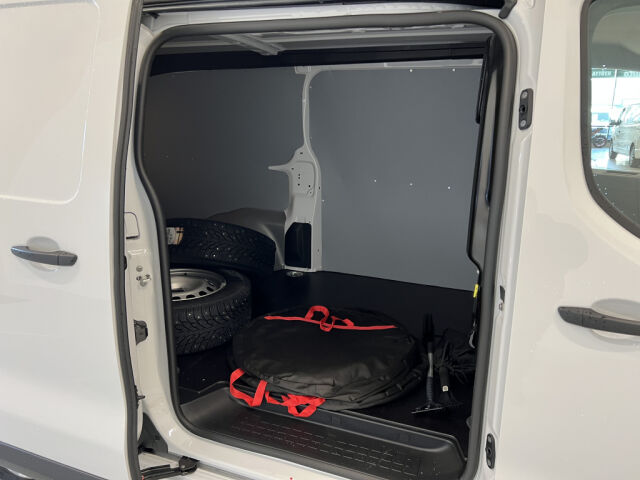 PEUGEOT Expert 2023 KORKOTARJOUS 0.99%  BlueHDi 145 XL PAKETTIAUTO SIS ALV! AJAMATON!!