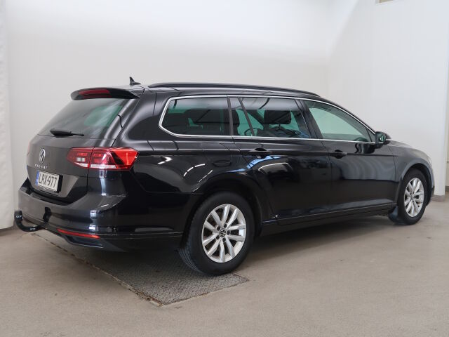 Volkswagen Passat 2022 Variant Comfort Business 1,5 TSI EVO 110 kW DSG-automaatti