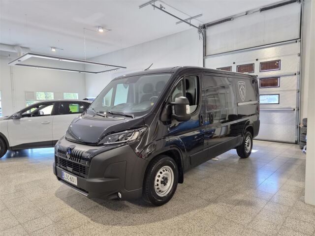 Peugeot Boxer 2025 335 L2H1 BlueHDi 140 EAT8 Automaatti