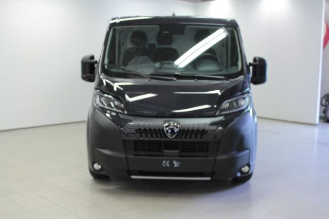 Peugeot Boxer 2025 335 L2H1 BlueHDi 140 EAT8 Automaatti