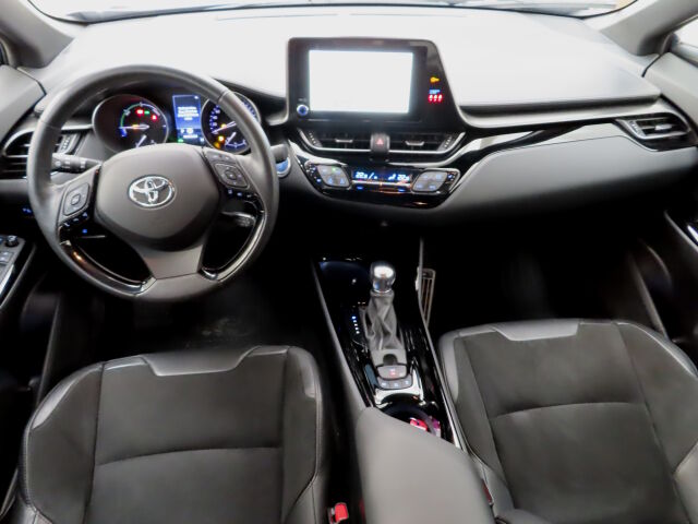 Toyota C-HR 2023 1,8 Hybrid Intense