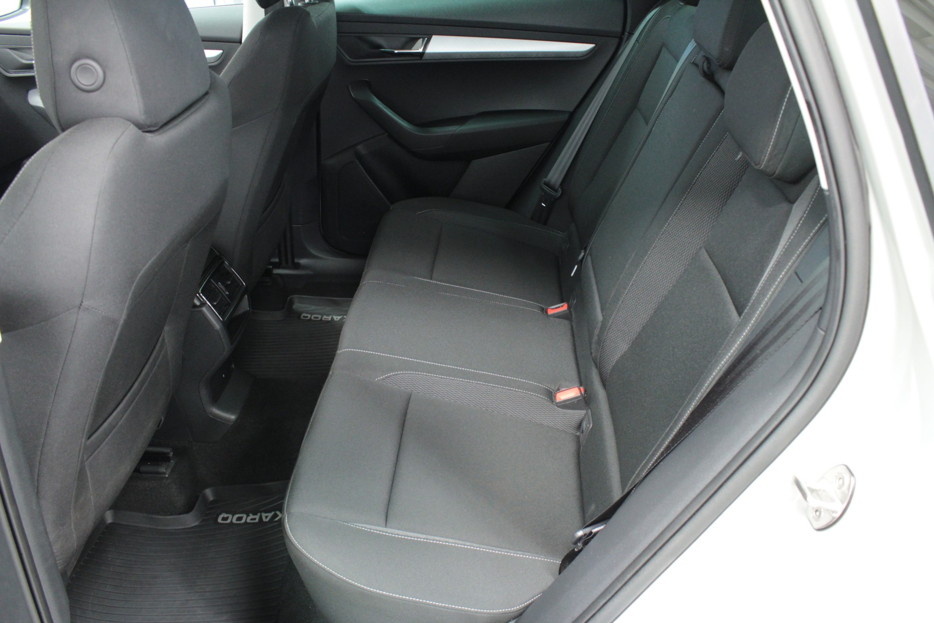 Skoda Karoq 1.5 TSI Ambition DSG Autom. 2023, bild 7/21